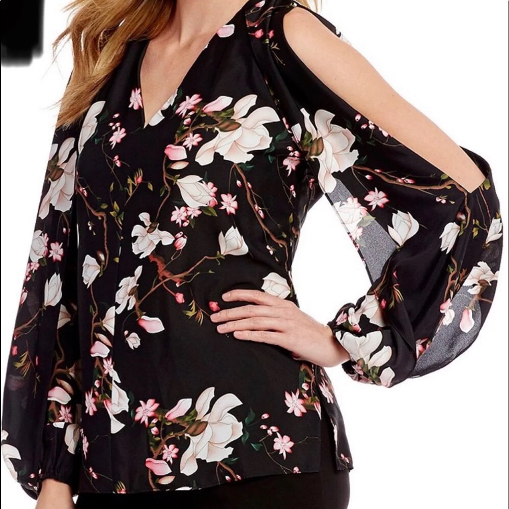 Mika Mindel polyester floral blouse